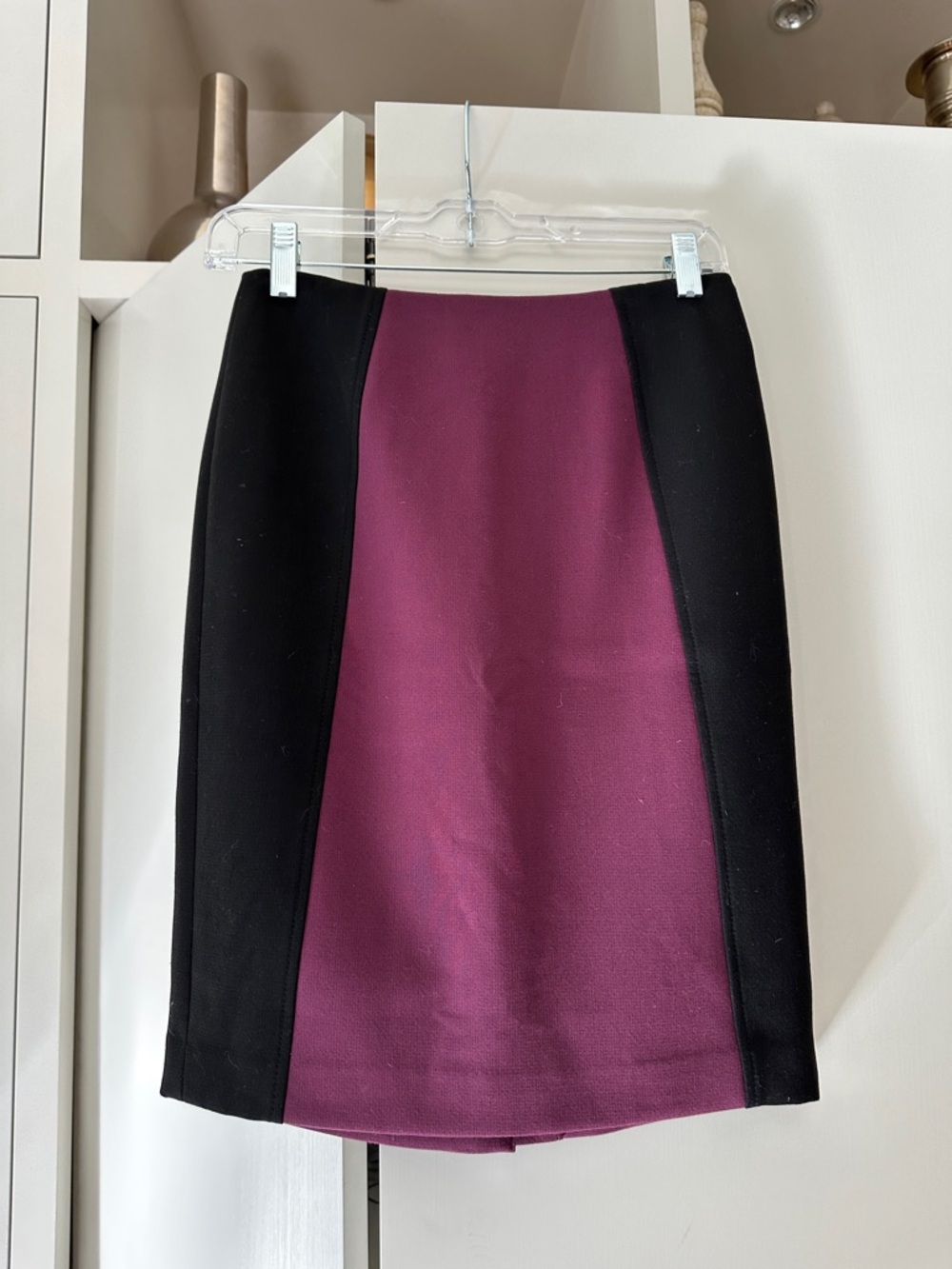Halogen Two-Tone Pencil Skirt in Plum and Black